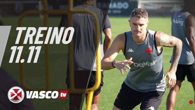 Atleta em treinamento durante atividade física no campo.