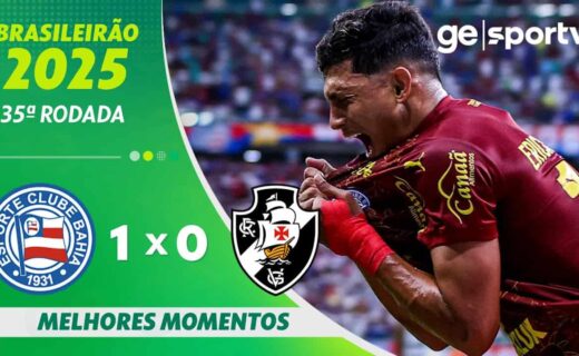 Goleiro fazendo comemoração intensa após vitória do Vasco sobre o Bahia.