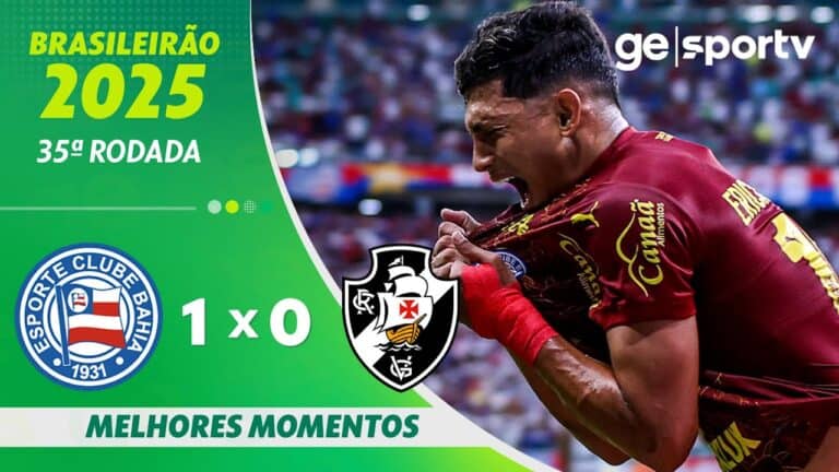 Goleiro fazendo comemoração intensa após vitória do Vasco sobre o Bahia.