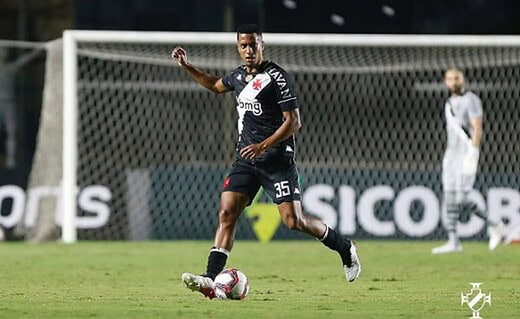 Miranda em ação pelo Vasco