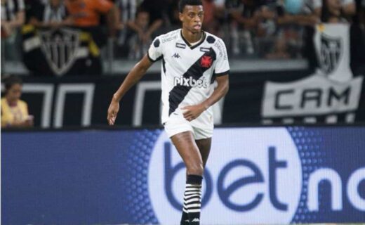 Robson teve boa atuação pelo Vasco contra o Atlético-MG