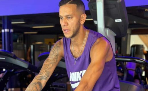 Souza se recupera de lesão no Vasco