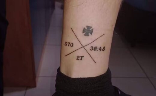Vascaíno fez tatuagem em homenagem a Serginho