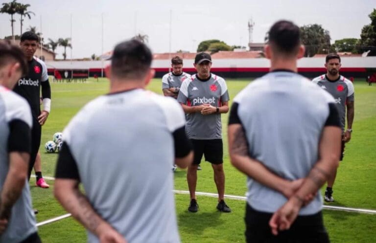 Treino do Vasco no CT do Dragão