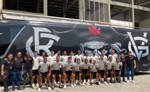 Elenco Sub-19 do Vasco embarca para a Copa Atlântico