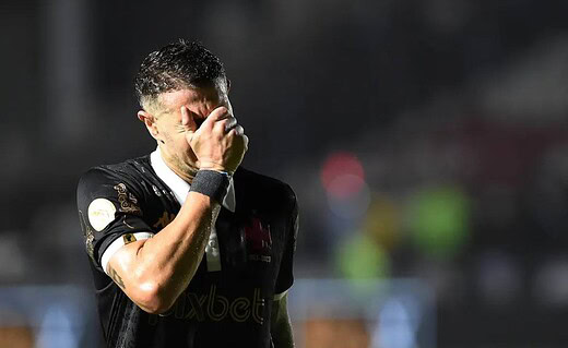 Vegetti em Vasco x Internacional